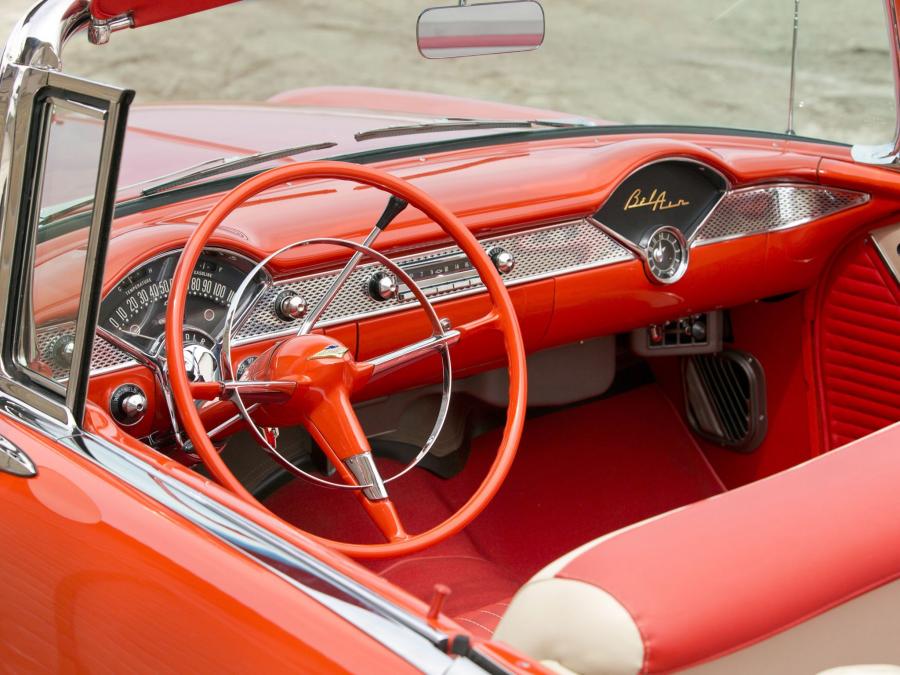  Chevrolet Bel Air Convertible 1955 года  (фото 9 из 104)